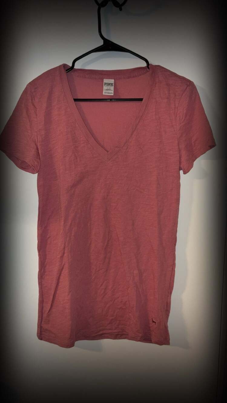 Victoria's Secret PINK Everyday Slub V-Neck Tee in Rosewood Pink